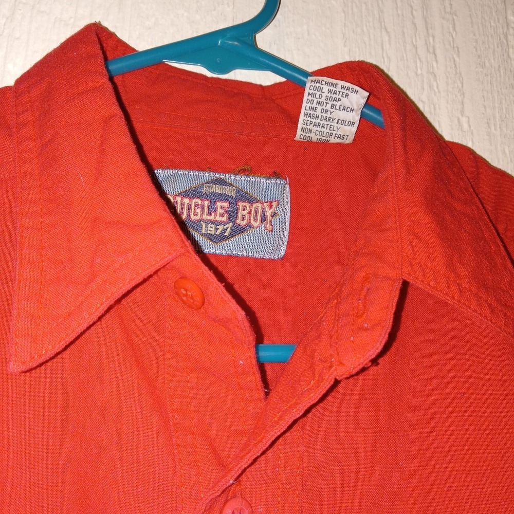 Bugle Boy Button Down Shirt Mens Size M Red Short Sleeve Vintage 90s Graphic